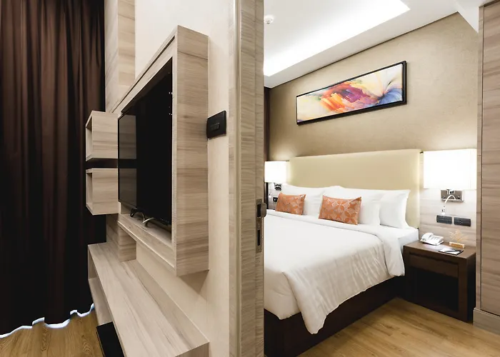 Adelphi Forty-nine 4* Banguecoque
