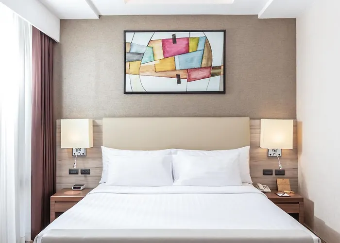 Adelphi Forty-nine 4* Banguecoque