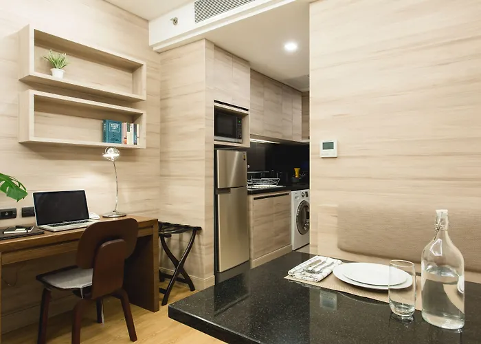 Adelphi Forty-nine Hotel 4*
